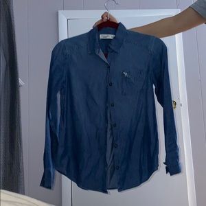 A&F BUTTON DOWN SHIRT